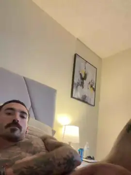 Cam4 Watch Live Sex Cams of BigDickJohnny25