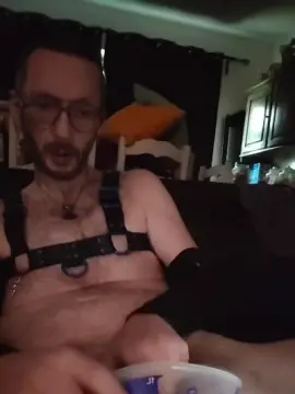 Cam4 Watch Live Sex Cams of Chaudkoala