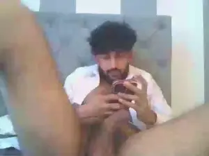 Cam4 Nude Webcam of hornypakistan54