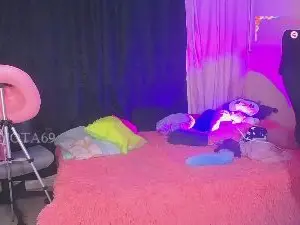 Cam4 Live Sex of kym_owens
