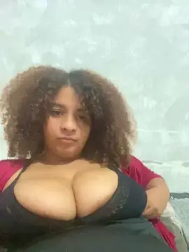 Cam4 Live Sex Cam of Nalui