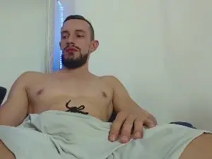 Cam4 Free Live Porn of Nassh18