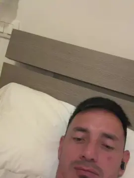 Cam4 Sex Cam of Alessandro23z