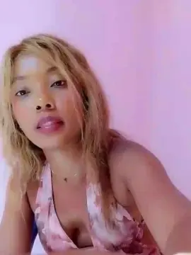 Cam4 Best live sex cam show of Ellah1