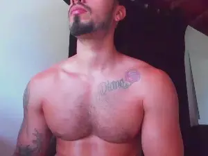 Cam4 Free Live Porn of baky_sexy