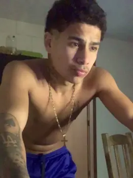 Cam4 Free Live Porn of MARENTO23CMM