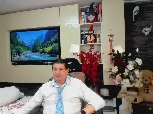 Cam4 Live Porn of CRISSETAN