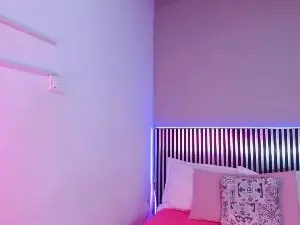 Cam4 Live Sex Cam of Hanah_Greey