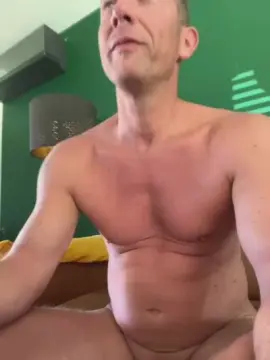 Cam4 Live Sex Cam of 40michel