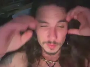Cam4 Sex Cam of WellHello69
