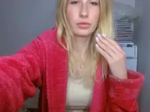 Cam4 Live Sex of Evelyn_21_m