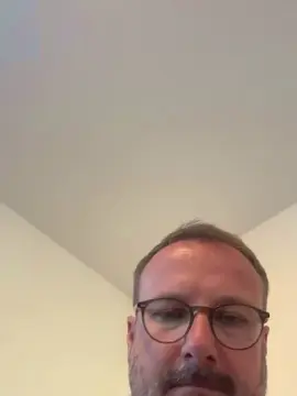 Cam4 Sex Cam of robertmeier_hot