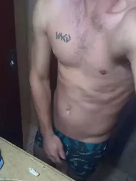 Cam4 Free Live Porn of danthepiero