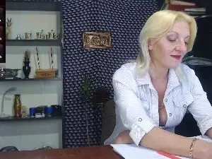 Cam4 Sex Cam of Nadin_slut