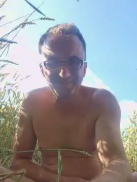 Cam4 Free Live Porn of elu79