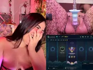 Cam4 Free Live Porn of DaphneContry