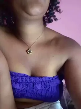 Cam4 Nude Webcam of natty_kiss2