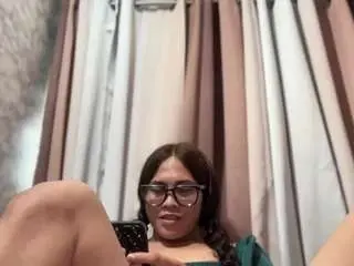 Camsoda Live Porn of averagegirl