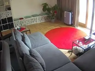 Camsoda Sex Cam of voyeurcam-julmodels-living-4