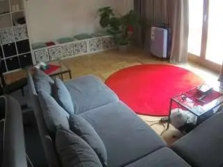 Camsoda Private Sex Chat of voyeurcam-julmodels-living-4