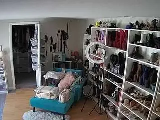 Camsoda Private Sex Chat of voyeurcam-missoliviablack-03