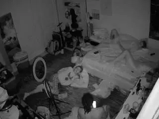 Camsoda Sex Cam of voyeurcam-hornyhostel-02