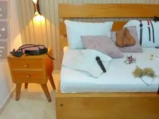 Camsoda Nude Webcam of luciana-ballesteros