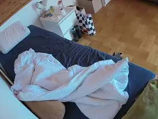 Camsoda Adult Video Chat of voyeurcam-julmodels-greybed-1