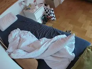 Camsoda Adult Webcam of voyeurcam-julmodels-greybed-1