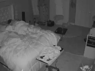 Camsoda Adult Webcam of voyeurcam-house-charleys-room