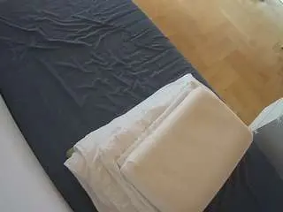 Camsoda Nude Webcam of voyeurcam-julmodels-greybed-2