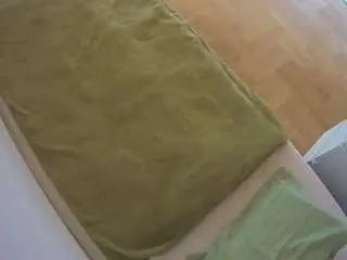 Camsoda Private Sex Chat of voyeurcam-julmodels-greybed-2