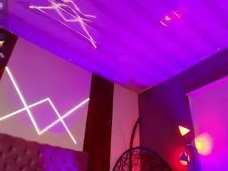Camsoda Watch Live Sex Cams of rihanarose