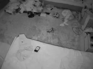 Camsoda Free Live Porn of voyeurcam-julmodels-whitebed-5