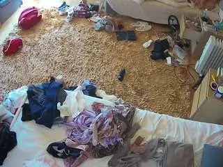 Camsoda Live Sex of voyeurcam-julmodels-whitebed-5