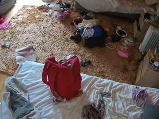 Camsoda Sex Cam of voyeurcam-julmodels-whitebed-5