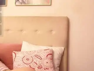 Camsoda Nude Webcam of cassiehilton