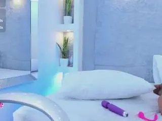 Camsoda Sex Cam of nicolsantos