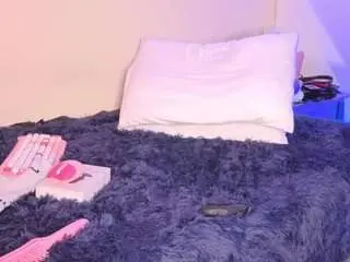 Camsoda Free Porn Cam of luna-issy