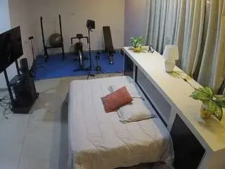 Camsoda Adult Video Chat of voyeurcam-jb-office-1