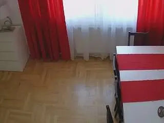 Camsoda Free Porn Cam of voyeurcam-julmodels-dining-2