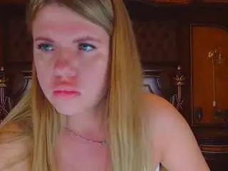 Camsoda Adult Webcam of norahardman