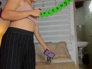 Camsoda Live Sex Cam of nella-joly