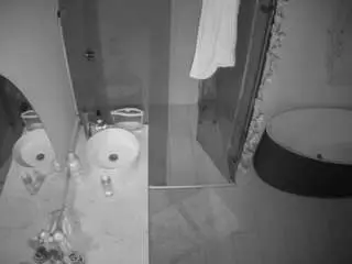 Camsoda Live Sex of voyeurcam-casa-salsa-bathroom-6