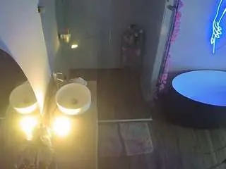 Camsoda Free Live Porn of voyeurcam-casa-salsa-bathroom-6