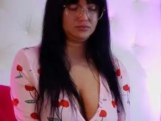 Camsoda Free Live Porn of yourbustygirl