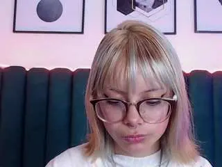 Camsoda Best Webcam of velori-fg