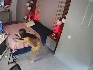 Camsoda Nude Webcam of voyeurcam-casa-salsa-bedroom-10
