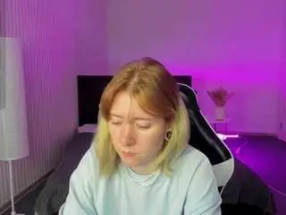 Camsoda Adult Webcam of elira-vane