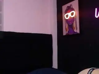 Camsoda Sex Chat of manelly-sweetf